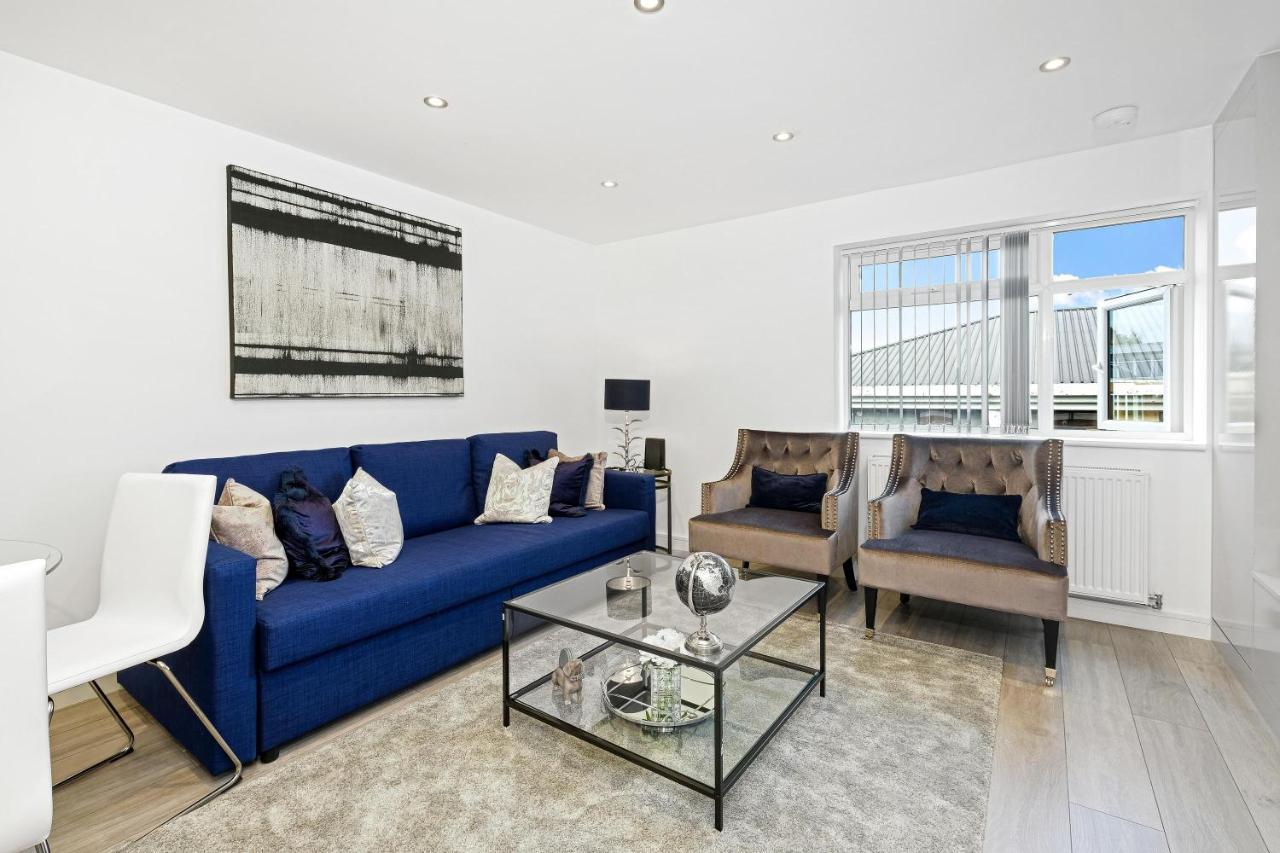 St Martins 2 Bedroom Apartments In Ruislip By 360 Stays 外观 照片