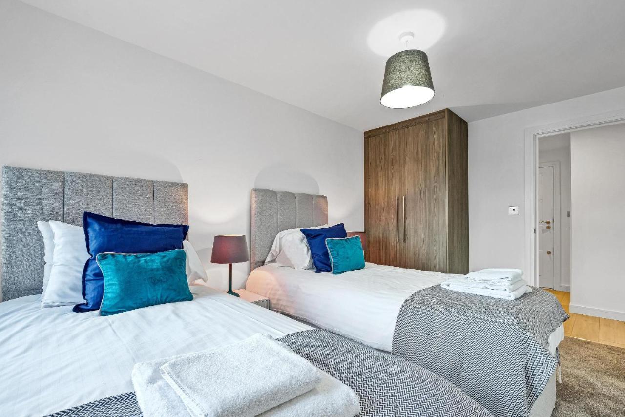 St Martins 2 Bedroom Apartments In Ruislip By 360 Stays 外观 照片