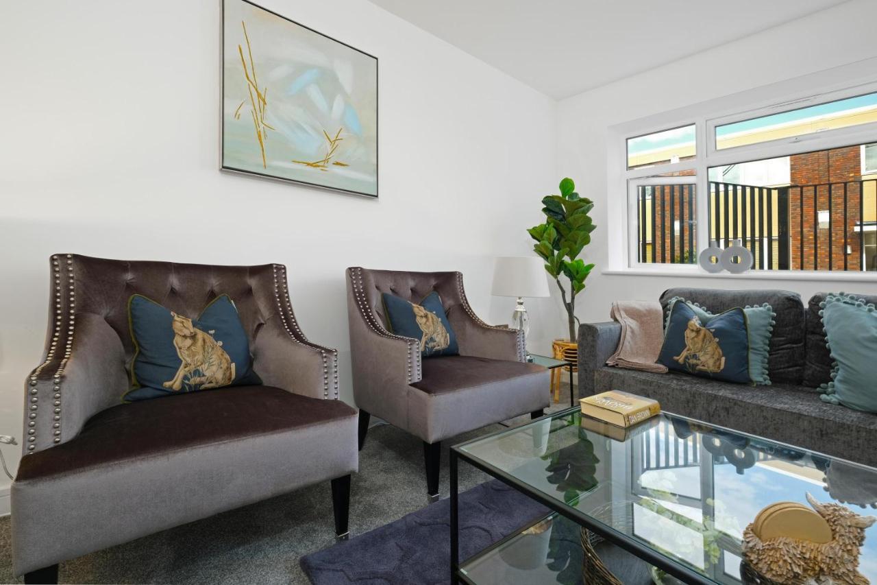 St Martins 2 Bedroom Apartments In Ruislip By 360 Stays 外观 照片