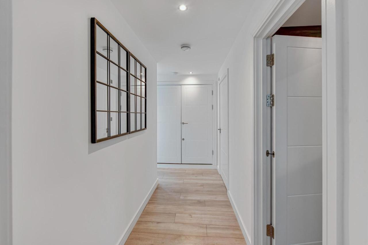St Martins 2 Bedroom Apartments In Ruislip By 360 Stays 外观 照片
