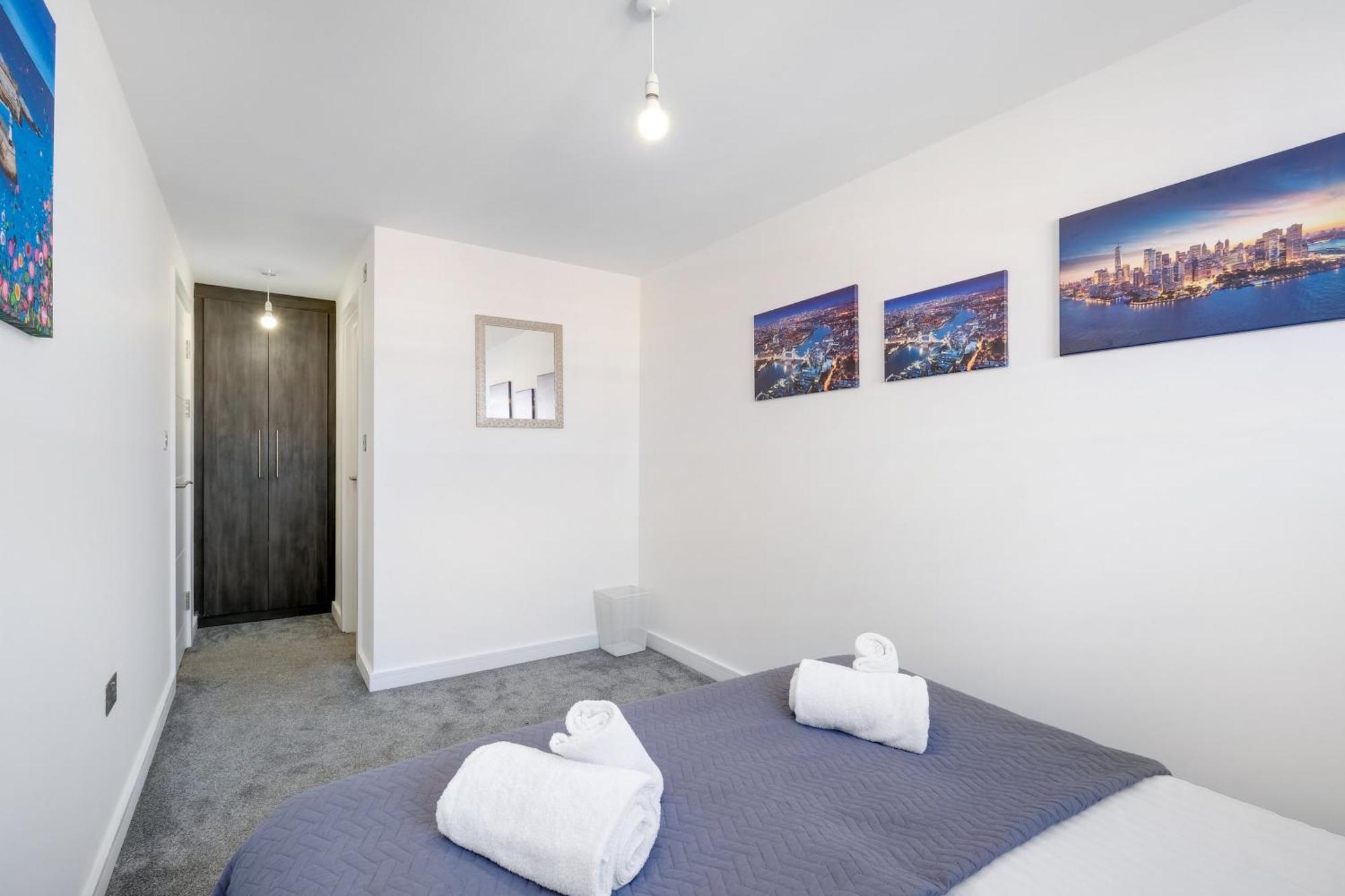 St Martins 2 Bedroom Apartments In Ruislip By 360 Stays 外观 照片