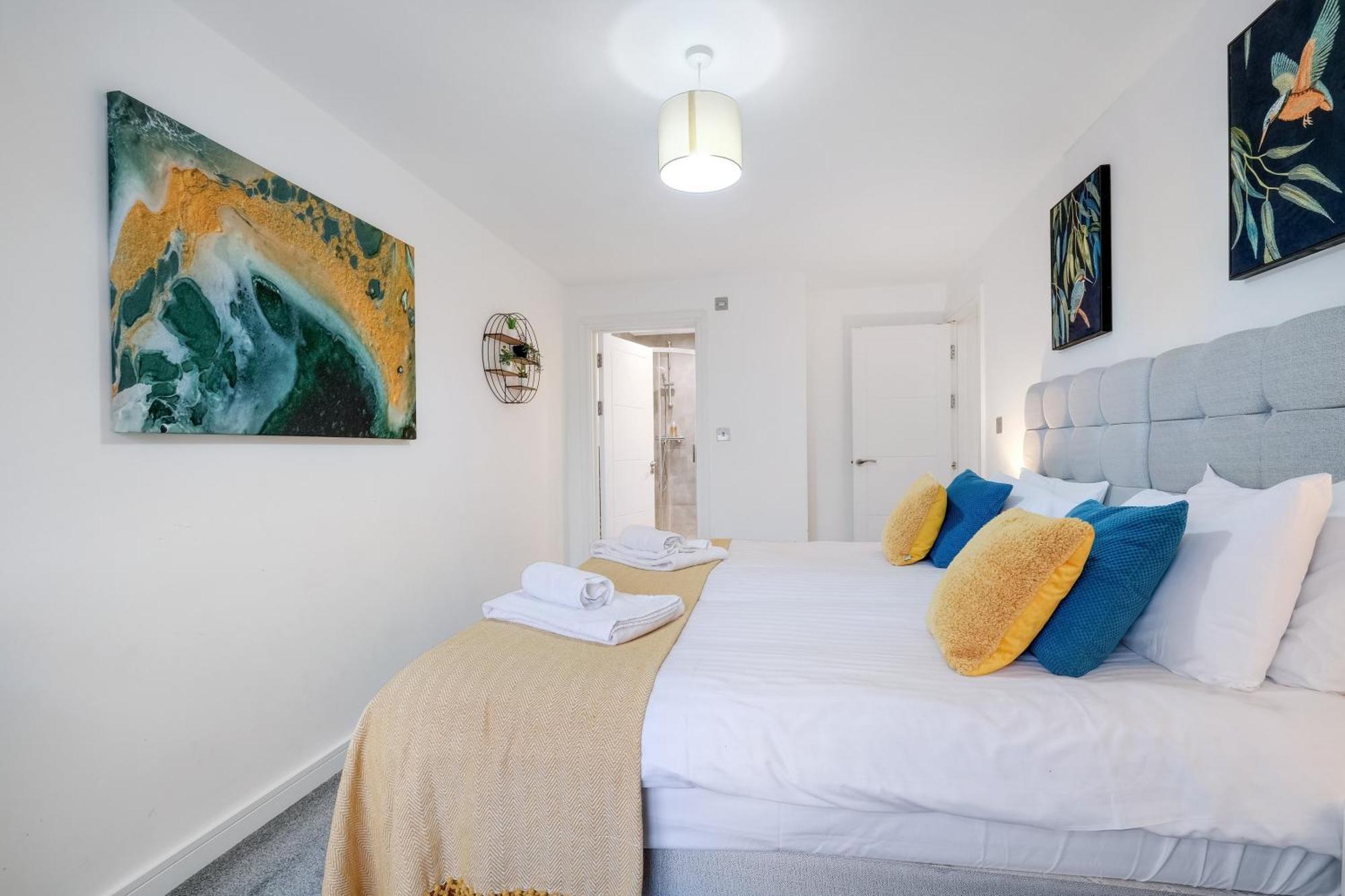 St Martins 2 Bedroom Apartments In Ruislip By 360 Stays 外观 照片