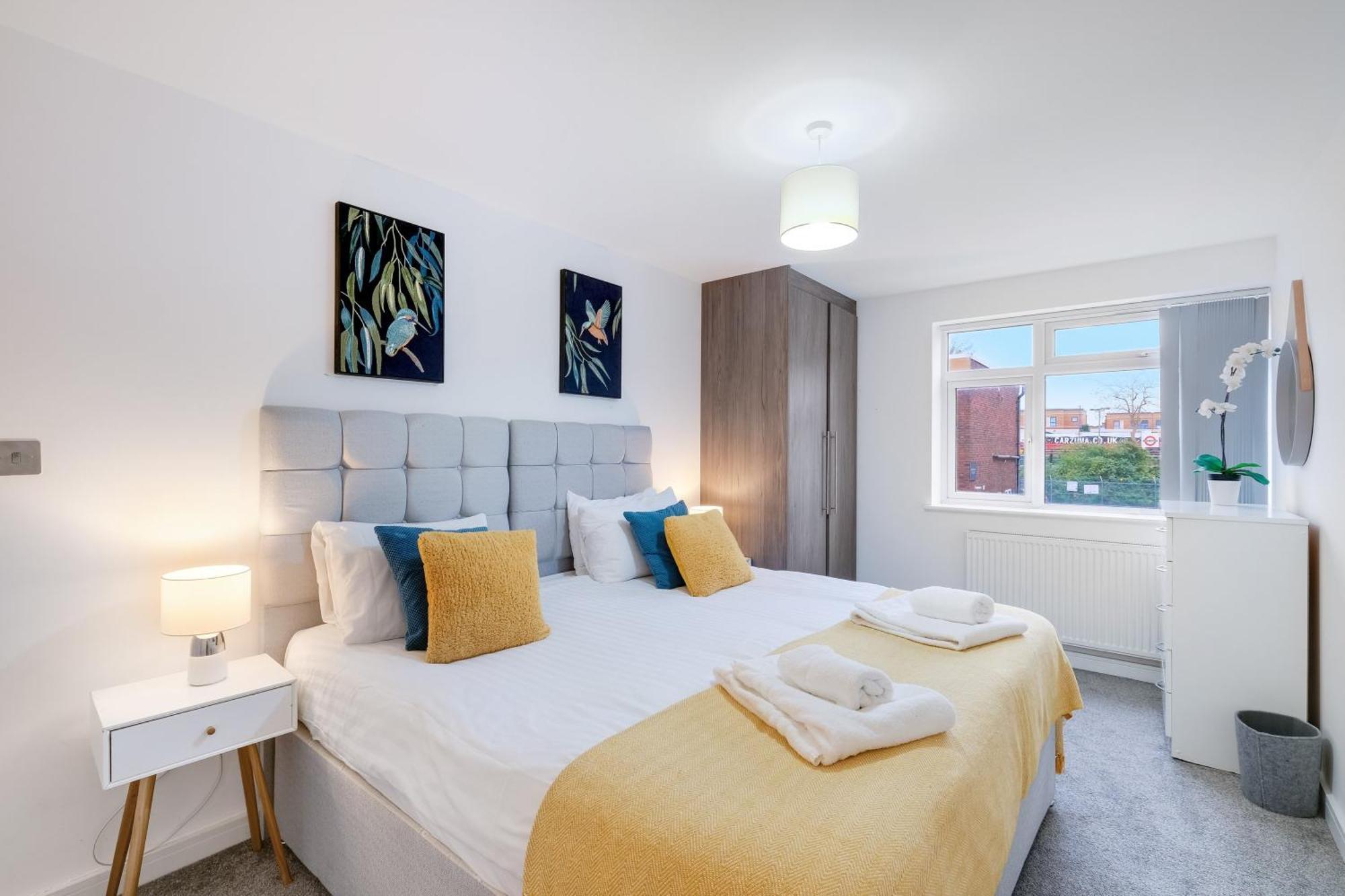 St Martins 2 Bedroom Apartments In Ruislip By 360 Stays 外观 照片